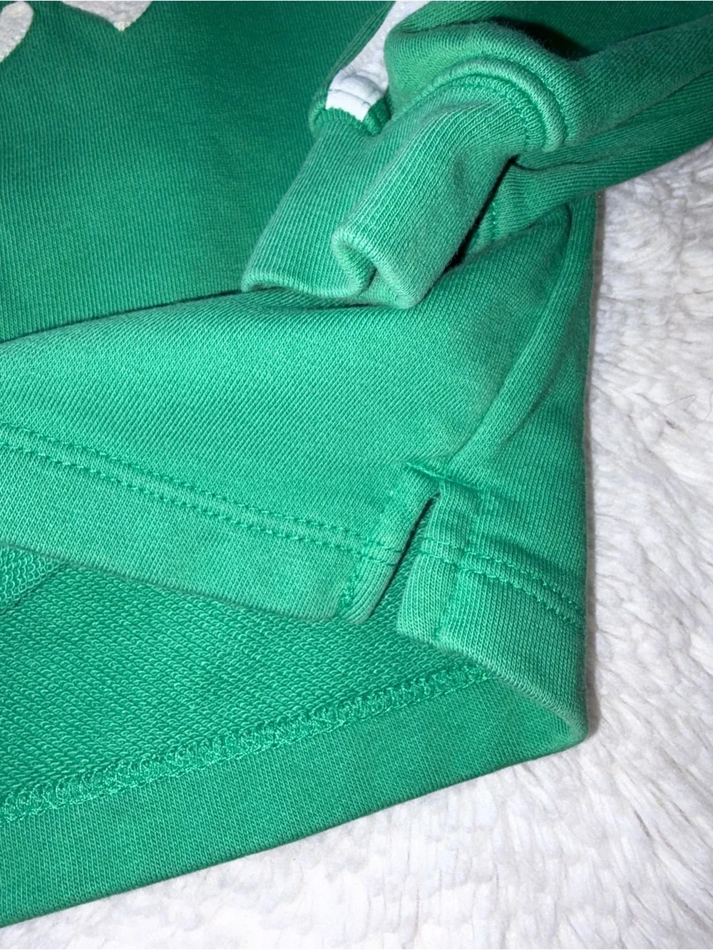 Baby Gap Disney Girls 2T Minnie Mouse Sweatshirt Green Stripes Embroidered